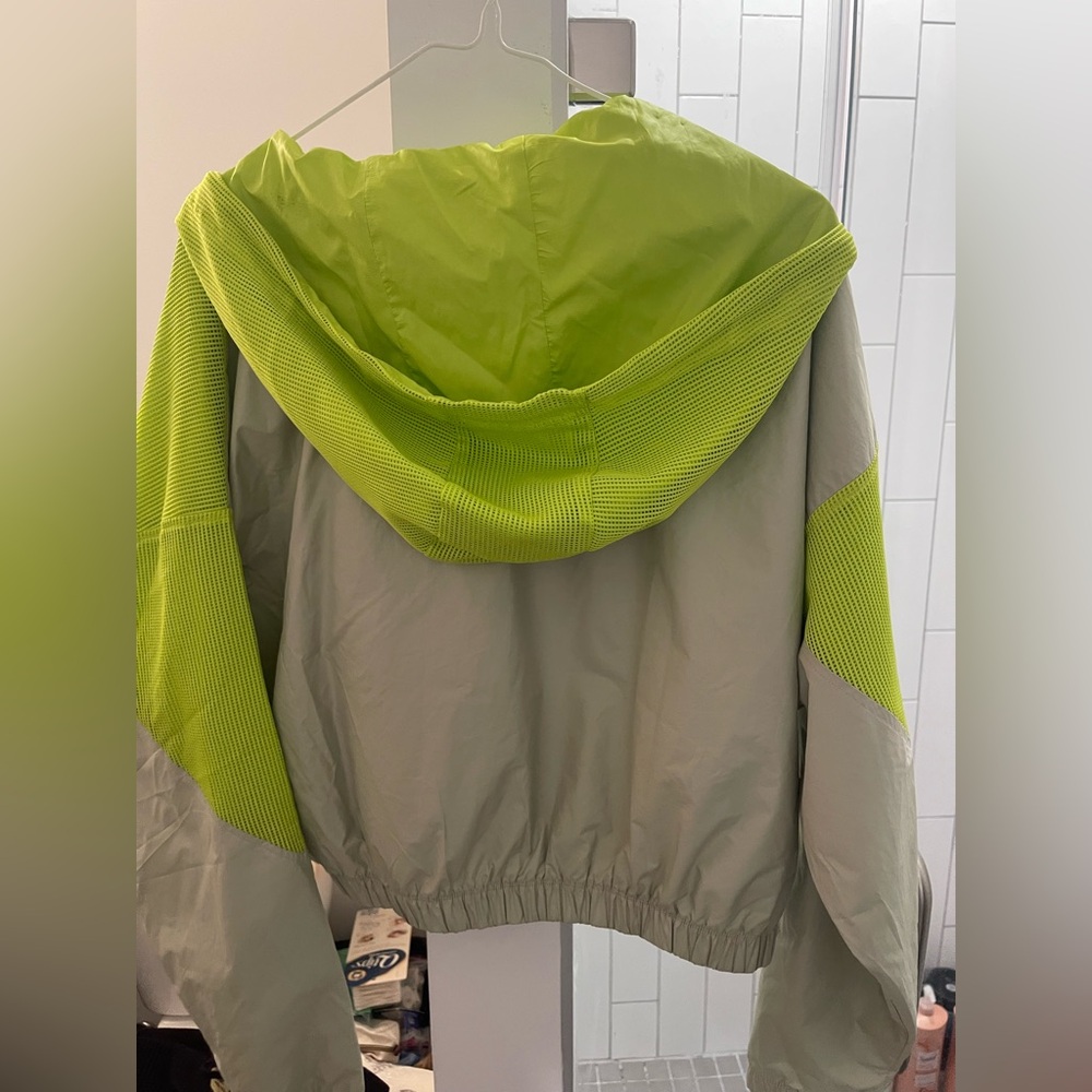 NIKE NEON GREEN HOODED WINDBREAKER M - Picture 3 of 8